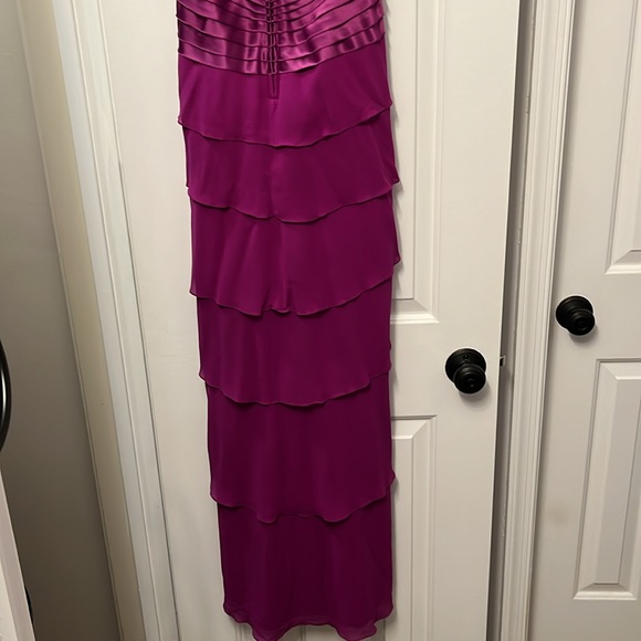 Tadashi Silk halter style long gown size 10 - Picture 4 of 6